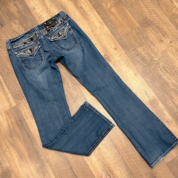 Miss Me Boot Cut Flap Pocket Jeans w/Black & Silver Lace embellishments, Size 31 - Picture 2 of 14